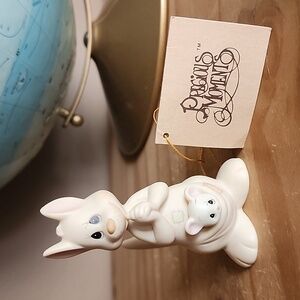 Vintage Precious Moments figurine Hello World Enesco